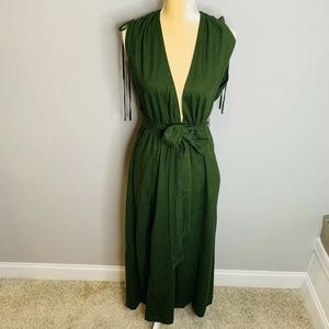 HappyxNature Green Linen Vneck dress SMALL